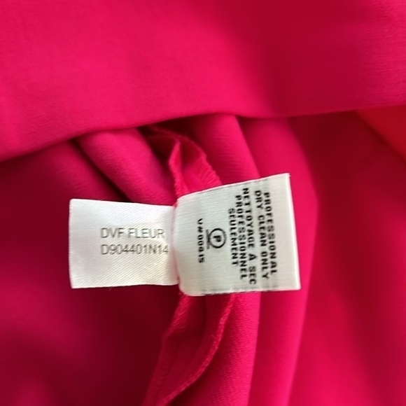 Diane von Furstenberg DVF Hot Pink Fleur Sleeveless Mini Dress Split Neck Size 6 - Picture 10 of 10